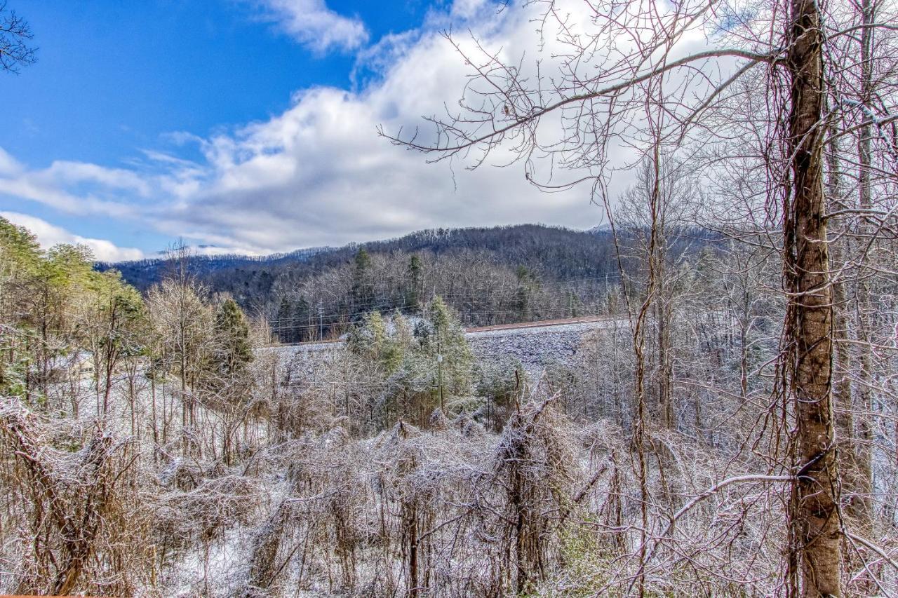 Magical Moments, Hot Tub, Wifi, 1089 Free Tickets Each Paid Day, Dollywood And More Gatlinburg Eksteriør bilde