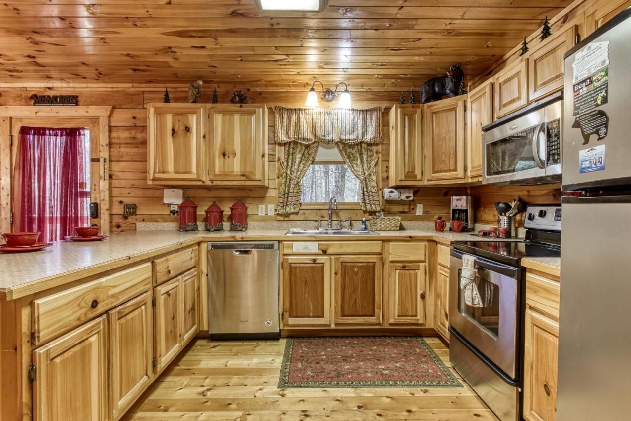Magical Moments, Hot Tub, Wifi, 1089 Free Tickets Each Paid Day, Dollywood And More Gatlinburg Eksteriør bilde