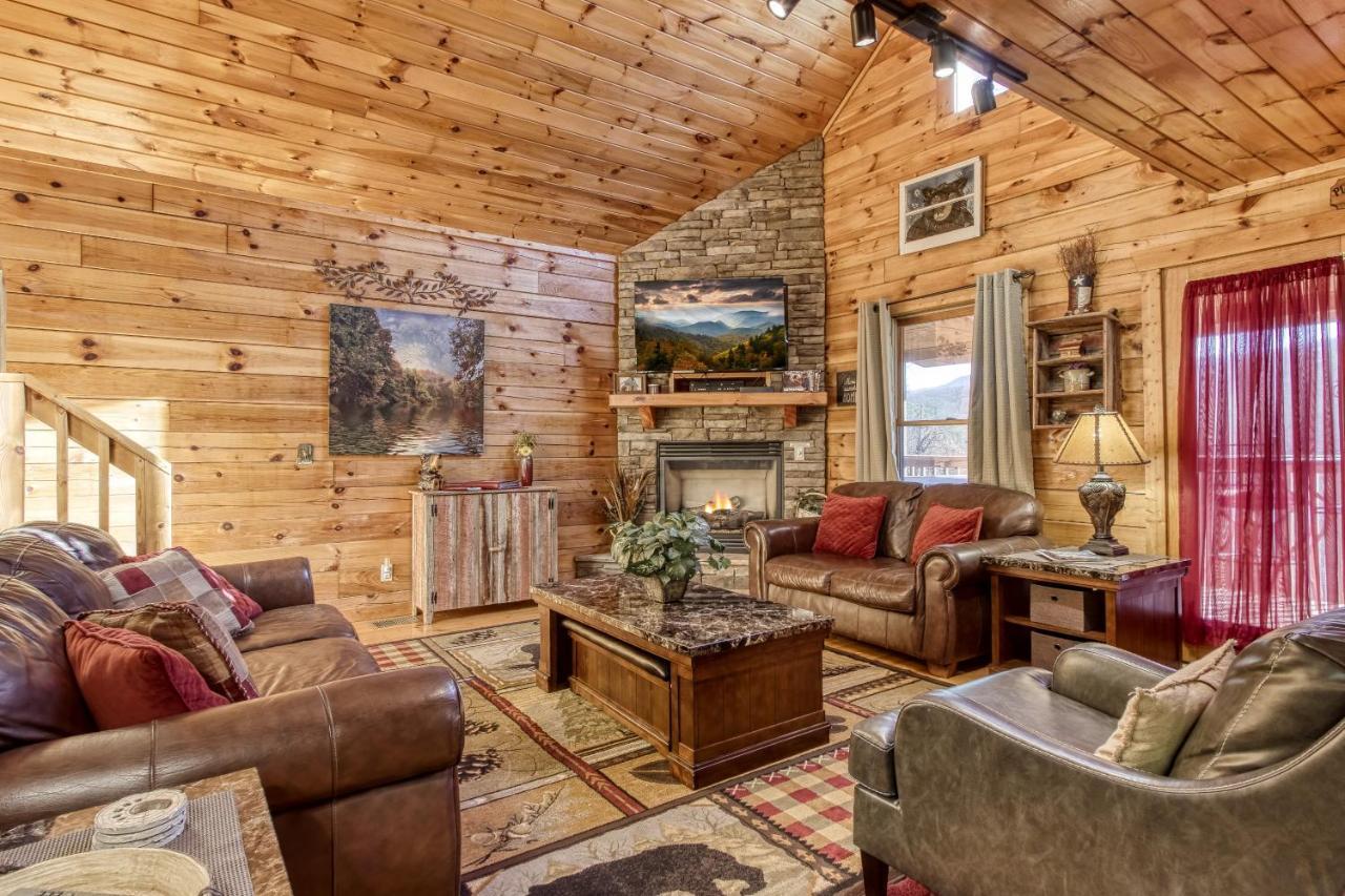 Magical Moments, Hot Tub, Wifi, 1089 Free Tickets Each Paid Day, Dollywood And More Gatlinburg Eksteriør bilde