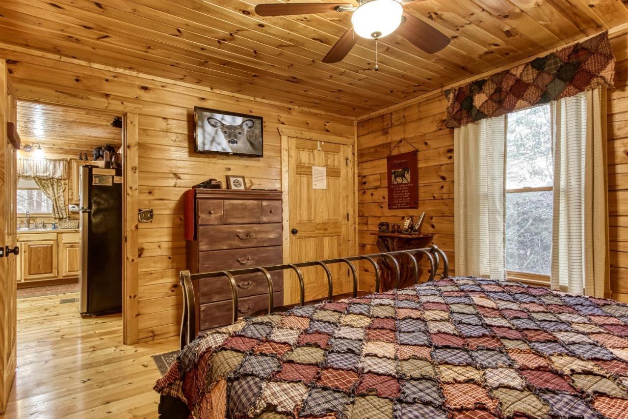 Magical Moments, Hot Tub, Wifi, 1089 Free Tickets Each Paid Day, Dollywood And More Gatlinburg Eksteriør bilde