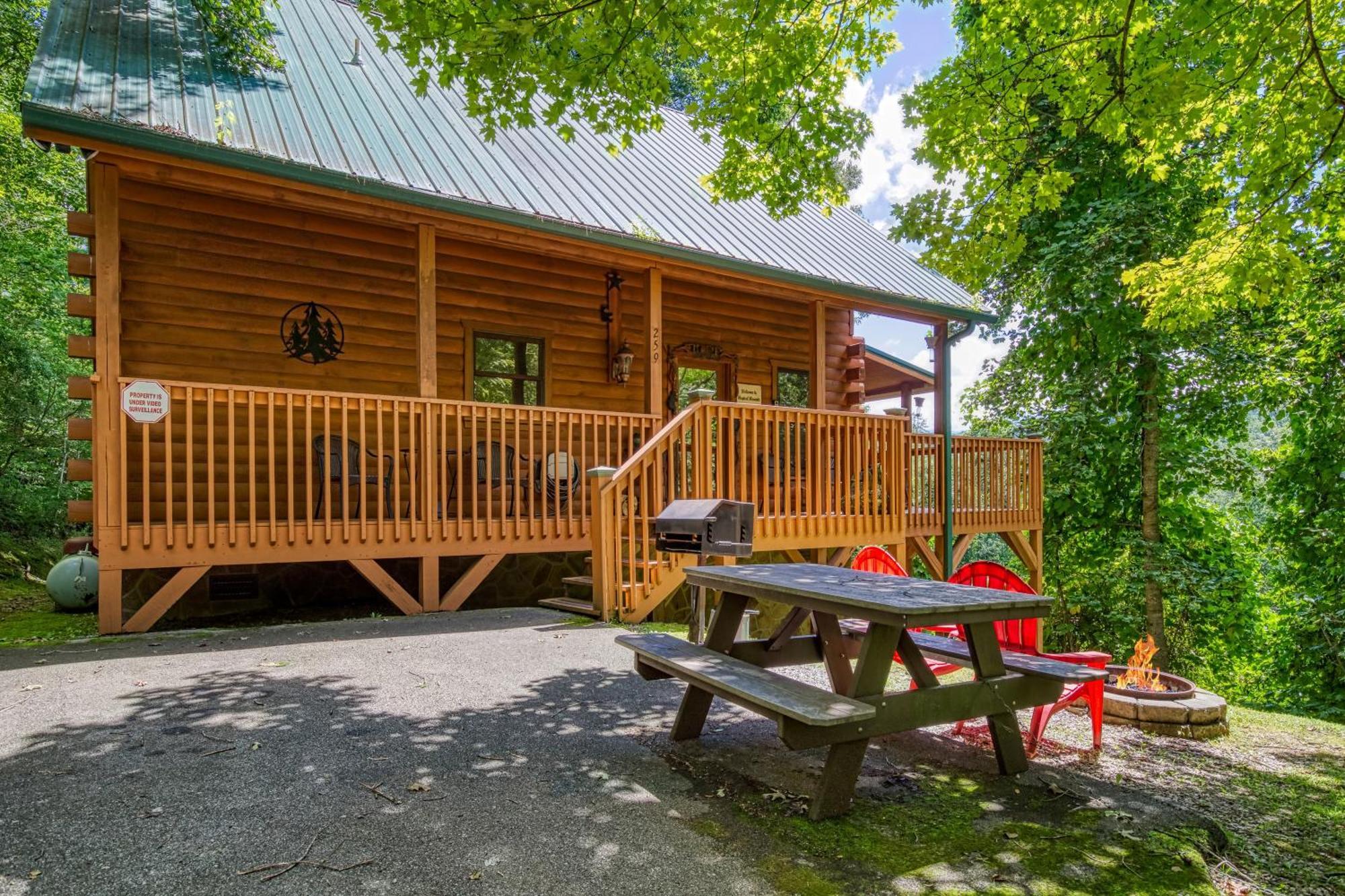 Magical Moments, Hot Tub, Wifi, 1089 Free Tickets Each Paid Day, Dollywood And More Gatlinburg Eksteriør bilde